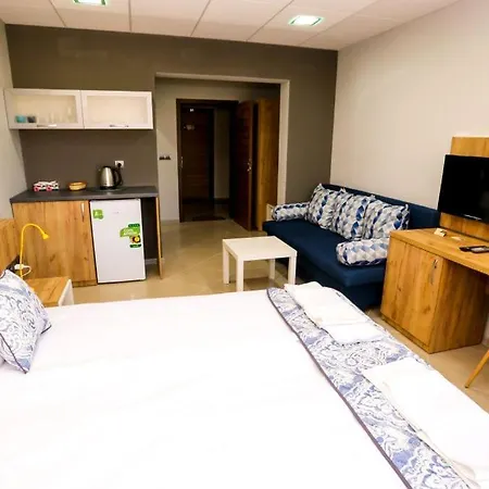 Hotel студия и за гости -жк пентагон Kŭrdzhali