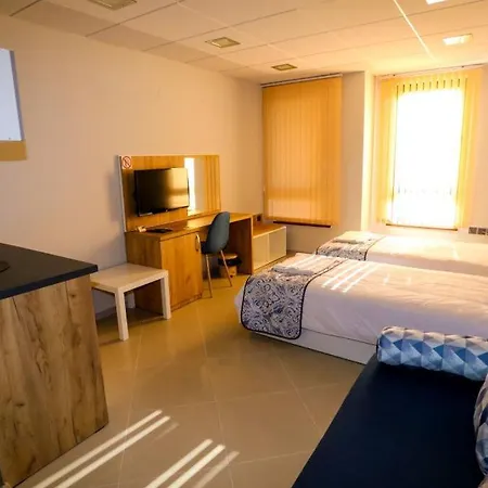 Hotel студия и за гости -жк пентагон